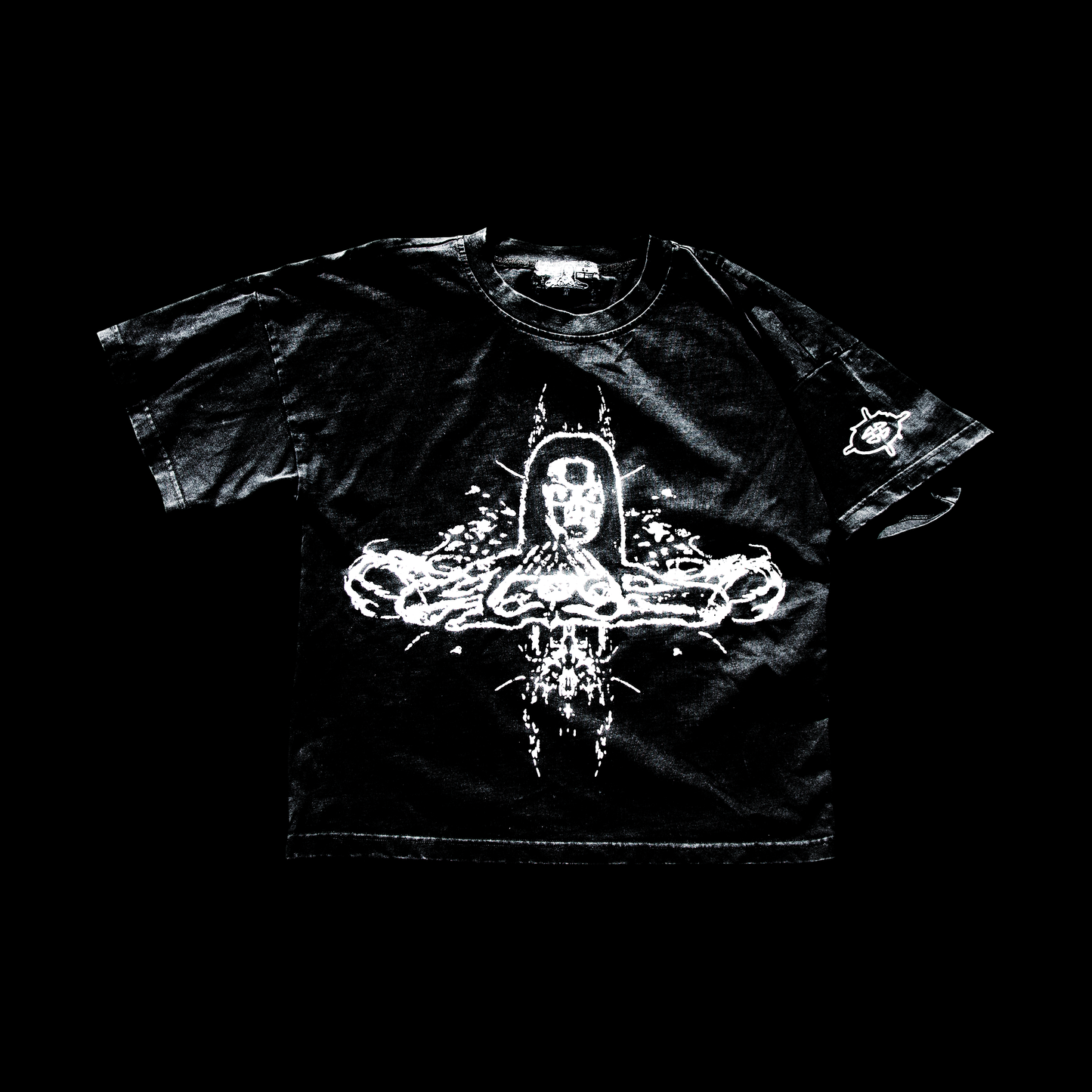‘PRAYINGMANTIS’ TEE